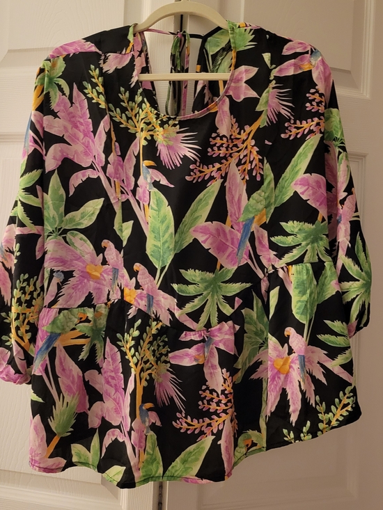 easel Tops - easel Black Floral Tropical Print Peplum Top
